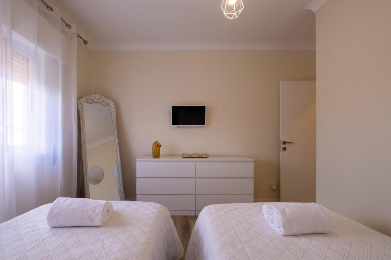 Btheguest Apartment 蓬塔德尔加达 外观 照片